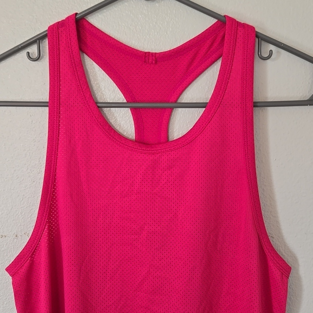 Zyia | Bright Pink Mesh Racerback Tank Size Small